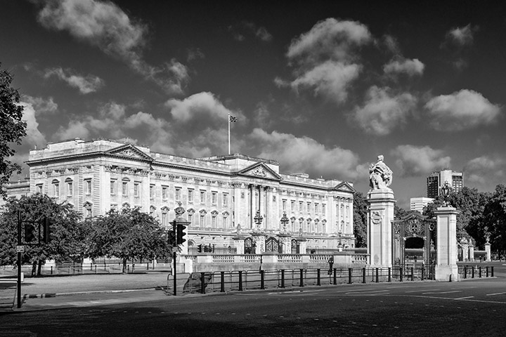 Photograph of Buckingham Palace 6